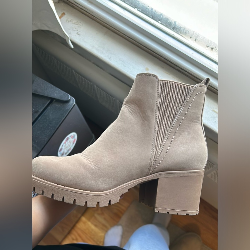 Altar’d state dark tan booties size 8